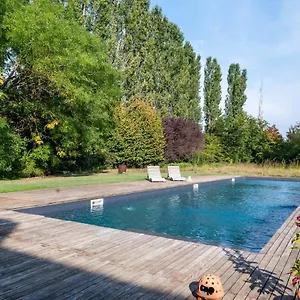  Appartamento Splendido Con Piscina E Parking A